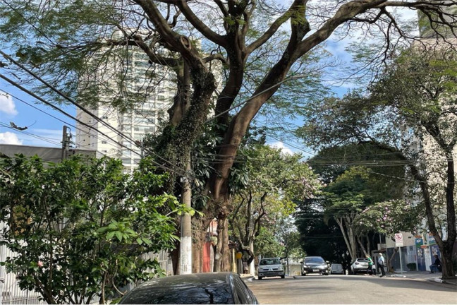 Casa com 4 Quartos à Venda,  em Mooca - São Paulo