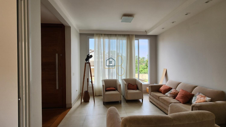 Imagem Casa de Condomínio com 3 Quartos à Venda, 200 m² em Jardim Itatiaia 2 - Londrina Imagem Casa de Condomínio com 3 Quartos à Venda, 200 m² em Jardim Itatiaia 2 - Londrina