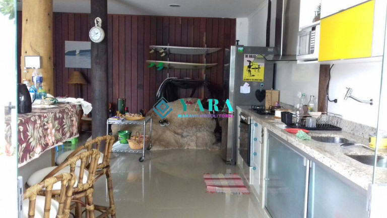 Imagem Casa com 3 Quartos à Venda, 960 m² em Almada - Ubatuba
