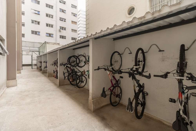 Apartamento com 3 Quartos à Venda, 210 m² em  Itaim Bibi  -  São Paulo 