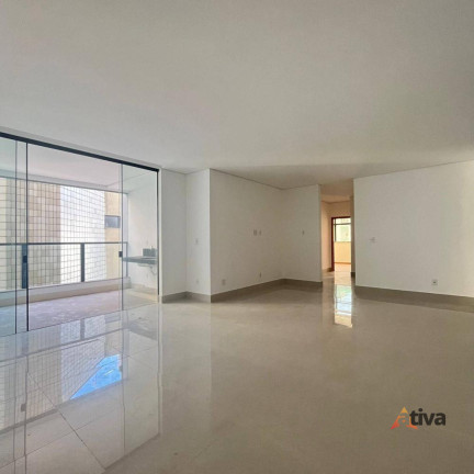 Imagem Apartamento com 3 Quartos à Venda, 135 m² Imagem Apartamento com 3 Quartos à Venda, 135 m²