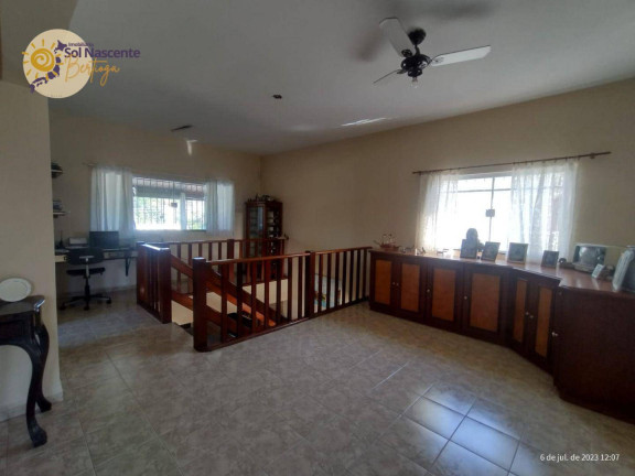 Imagem Casa com 3 Quartos à Venda, 340 m² em Jardim Indaiá - Bertioga Imagem Casa com 3 Quartos à Venda, 340 m² em Jardim Indaiá - Bertioga