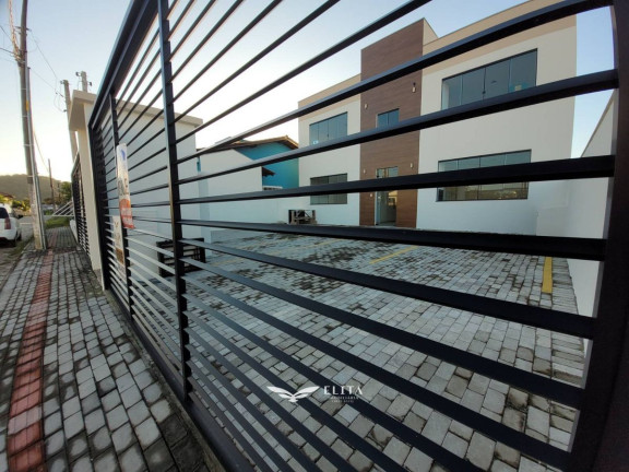 Imagem Apartamento com 2 Quartos à Venda, 70 m² em Itajuba - Barra Velha