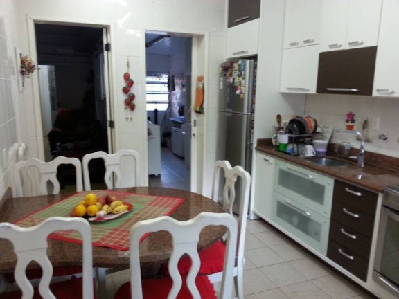 Imagem Casa com 4 Quartos à Venda, 339 m² em Estreito - Florianópolis Imagem Casa com 4 Quartos à Venda, 339 m² em Estreito - Florianópolis