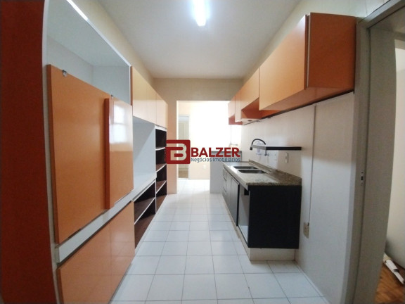 Imagem Apartamento com 2 Quartos à Venda, 134 m² em Centro - Florianópolis Imagem Apartamento com 2 Quartos à Venda, 134 m² em Centro - Florianópolis
