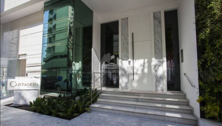 Imagem Apartamento com 3 Quartos para Alugar, 133 m² em Centro - Balneário Camboriú