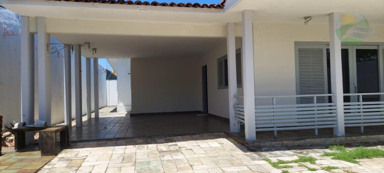 Imagem Casa com 3 Quartos à Venda, 170 m² Imagem Casa com 3 Quartos à Venda, 170 m²