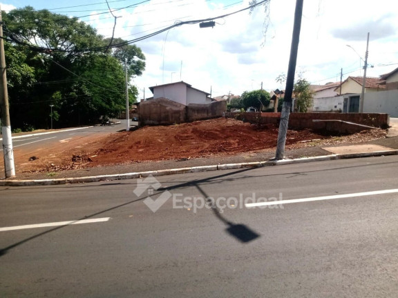 Imagem Terreno à Venda, 487 m² em Vila Paccola - Lençóis Paulista Imagem Terreno à Venda, 487 m² em Vila Paccola - Lençóis Paulista