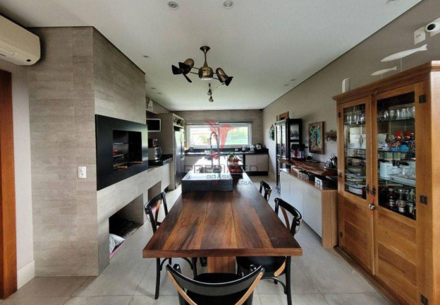 Imagem Casa com 3 Quartos à Venda, 425 m² em Saco Grande - Florianópolis Imagem Casa com 3 Quartos à Venda, 425 m² em Saco Grande - Florianópolis