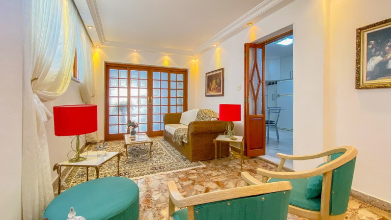 Imagem Casa com 5 Quartos à Venda, 275 m² em Cambuci - São Paulo Imagem Casa com 5 Quartos à Venda, 275 m² em Cambuci - São Paulo