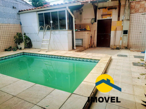 Imagem Casa com 5 Quartos à Venda, 250 m² em Itaipu - Niterói Imagem Casa com 5 Quartos à Venda, 250 m² em Itaipu - Niterói