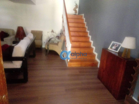 Imagem Casa com 4 Quartos à Venda, 200 m² em Araras - Petrópolis Imagem Casa com 4 Quartos à Venda, 200 m² em Araras - Petrópolis