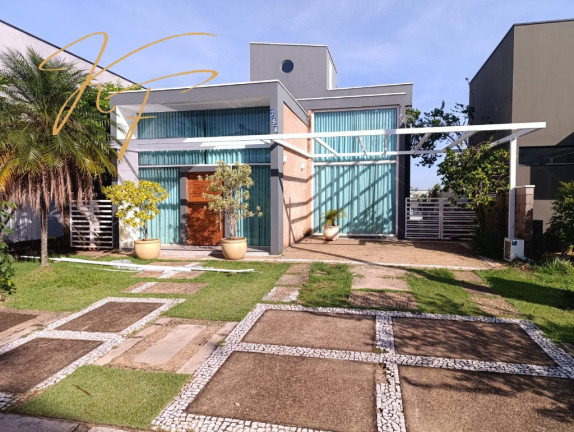 Casa com 3 Quartos à Venda, 360 m² em Swiss Park - Campinas