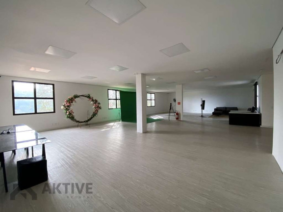 Imagem Imóvel Comercial à Venda, 1.166 m² em Granja Viana - Cotia Imagem Imóvel Comercial à Venda, 1.166 m² em Granja Viana - Cotia