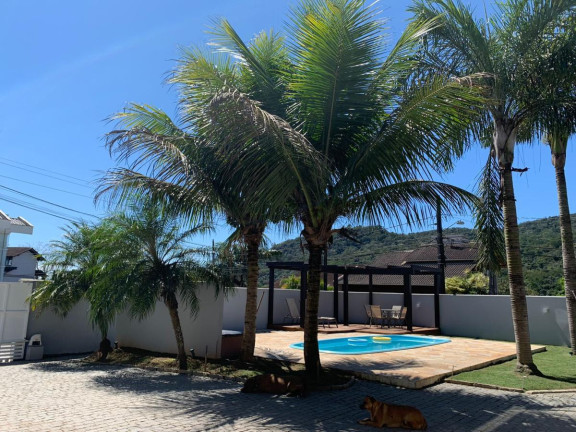 Imagem Casa com 4 Quartos à Venda, 202 m² em Bom Retiro - Joinville
