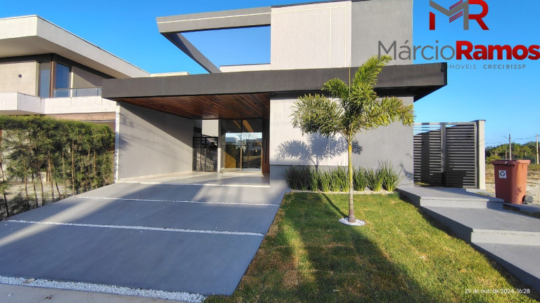 Casa com 3 Quartos à Venda, 163 m² em Cidade Alphaville - Eusébio