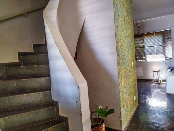 Imagem Sobrado com 3 Quartos à Venda, 125 m² em Igapó - Londrina