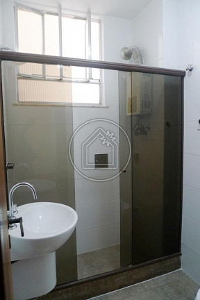 Imagem Apartamento com 2 Quartos à Venda, 67 m² em Copacabana - Rio De Janeiro