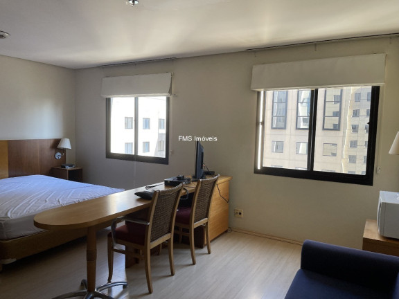 Imagem Imóvel com 1 Quarto para Alugar, 30 m² em Moema - São Paulo Imagem Imóvel com 1 Quarto para Alugar, 30 m² em Moema - São Paulo