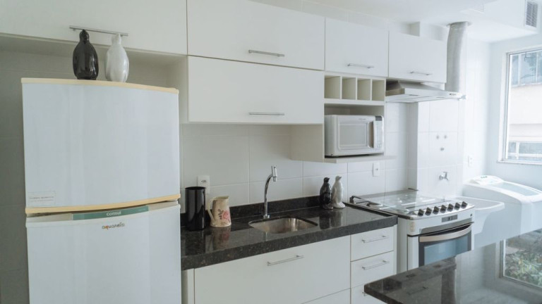 Imagem Apartamento com 2 Quartos à Venda, 121 m² Imagem Apartamento com 2 Quartos à Venda, 121 m²