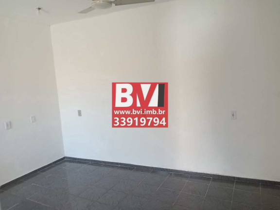 Imagem Casa com 2 Quartos à Venda, 234 m² em Rocha Miranda - Rio De Janeiro