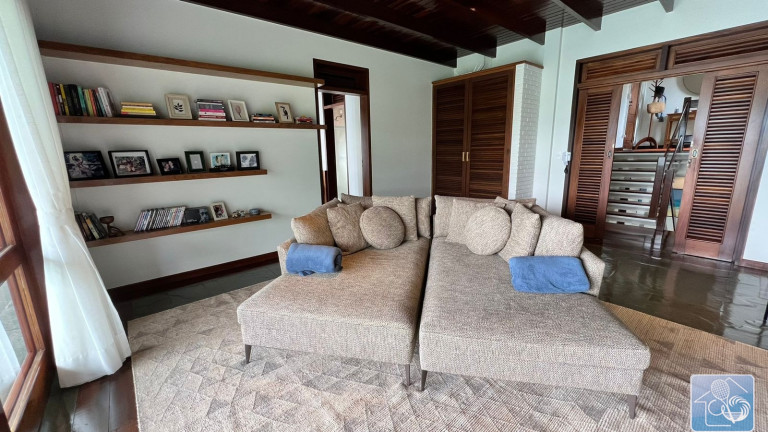 Imagem Casa com 4 Quartos à Venda, 380 m² em Itaguá - Ubatuba Imagem Casa com 4 Quartos à Venda, 380 m² em Itaguá - Ubatuba