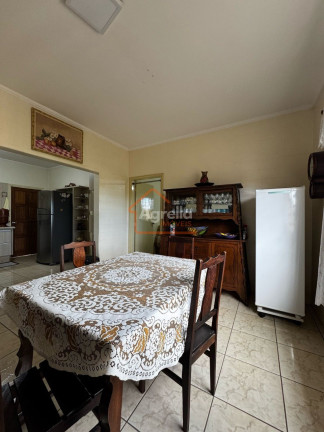 Imagem Casa com 3 Quartos à Venda, 190 m² em Jardim Itamaraty - Mogi Guaçu Imagem Casa com 3 Quartos à Venda, 190 m² em Jardim Itamaraty - Mogi Guaçu
