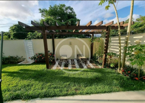 Imagem Casa com 4 Quartos à Venda, 390 m² em Vargem Grande - Rio De Janeiro Imagem Casa com 4 Quartos à Venda, 390 m² em Vargem Grande - Rio De Janeiro