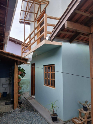 Imagem Casa com 3 Quartos à Venda, 300 m² em Itacolomi - Balneário Piçarras Imagem Casa com 3 Quartos à Venda, 300 m² em Itacolomi - Balneário Piçarras
