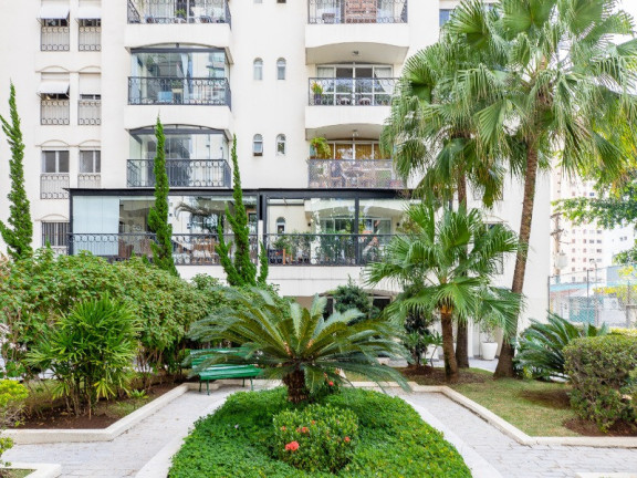 Imagem Imóvel com 3 Quartos à Venda, 135 m² em Indianópolis - São Paulo