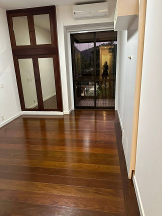 Imagem Apartamento com 3 Quartos para Alugar,  em Leblon - Rio De Janeiro