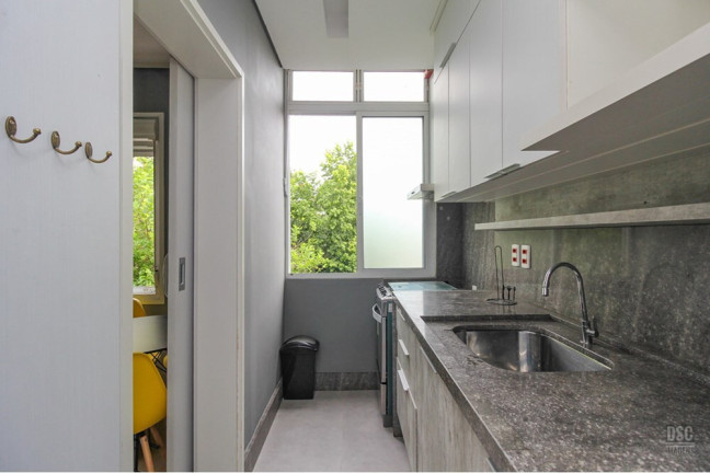 Imagem Imóvel com 1 Quarto à Venda, 45 m² em Farroupilha - Porto Alegre Imagem Imóvel com 1 Quarto à Venda, 45 m² em Farroupilha - Porto Alegre