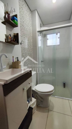Imagem Apartamento com 2 Quartos à Venda, 54 m² em Iririú - Joinville
