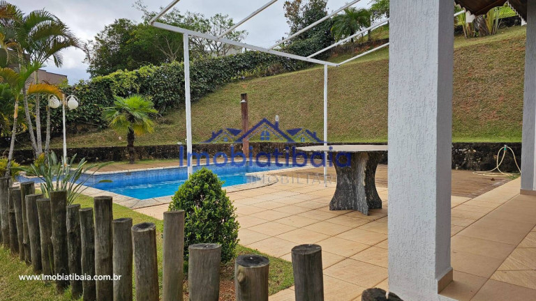Imagem Casa de Condomínio com 3 Quartos à Venda, 910 m² em Guaxinduva - Atibaia