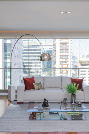 Imagem Imóvel com 3 Quartos à Venda, 202 m² em Itaim Bibi - São Paulo Imagem Imóvel com 3 Quartos à Venda, 202 m² em Itaim Bibi - São Paulo