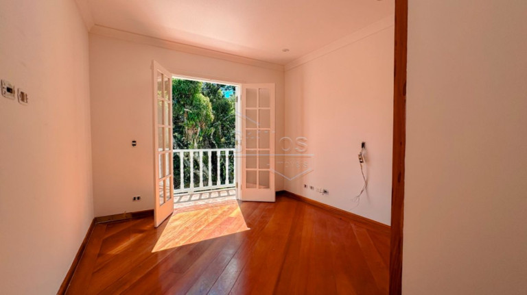 Imagem Casa de Condomínio com 5 Quartos à Venda, 203 m² em Campos Do Jordão Imagem Casa de Condomínio com 5 Quartos à Venda, 203 m² em Campos Do Jordão