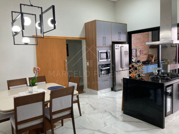 Imagem Sobrado com 4 Quartos à Venda, 253 m² em Condomínio Madre Maria Vilac - Valinhos Imagem Sobrado com 4 Quartos à Venda, 253 m² em Condomínio Madre Maria Vilac - Valinhos
