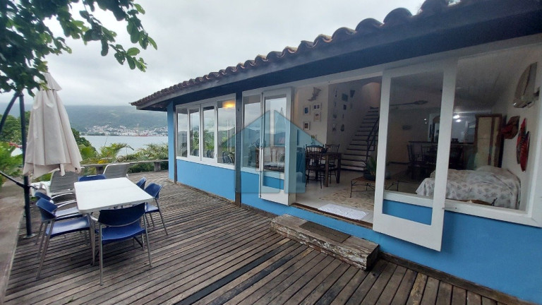 Imagem Casa com 5 Quartos para Alugar, em Marinas - Angra Dos Reis Imagem Casa com 5 Quartos para Alugar, em Marinas - Angra Dos Reis