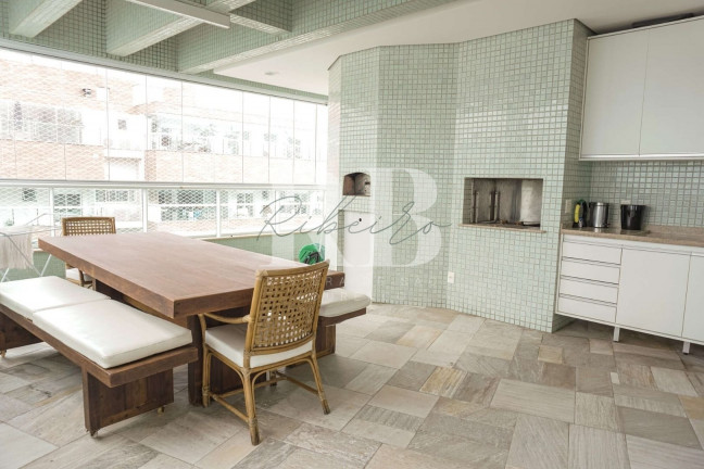 Imagem Imóvel com 8 Quartos à Venda, 697 m² em Riviera - Bertioga Imagem Imóvel com 8 Quartos à Venda, 697 m² em Riviera - Bertioga