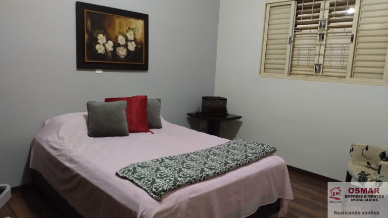 Imagem Casa com 3 Quartos à Venda, 210 m² em Jardim Residencial Ravagnani - Sumaré
