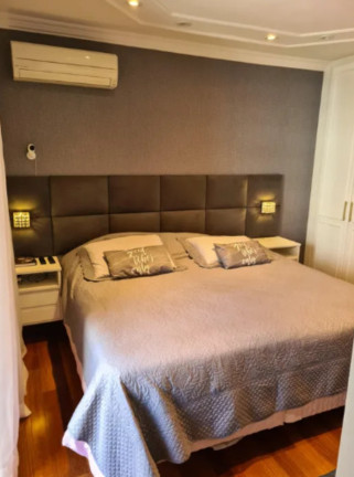 Imagem Imóvel com 4 Quartos à Venda, 215 m² em Aclimação - São Paulo Imagem Imóvel com 4 Quartos à Venda, 215 m² em Aclimação - São Paulo