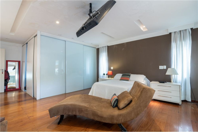 Imagem Casa com 5 Quartos à Venda, 528 m² em Brooklin Paulista - São Paulo Imagem Casa com 5 Quartos à Venda, 528 m² em Brooklin Paulista - São Paulo
