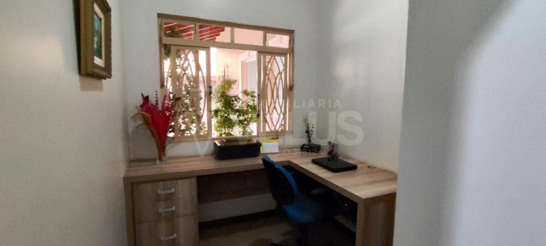 Imagem Casa com 2 Quartos à Venda, 252 m² em Vila Barth - Itapetininga Imagem Casa com 2 Quartos à Venda, 252 m² em Vila Barth - Itapetininga