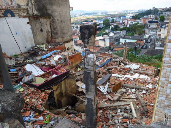 Imagem Terreno à Venda, 445 m² em Centro - Carapicuíba