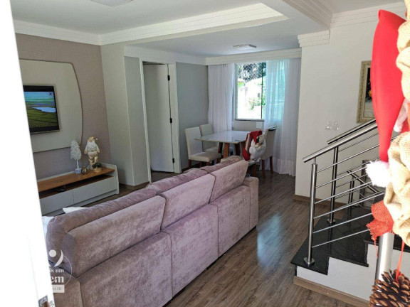 Imagem Sobrado com 3 Quartos à Venda, 136 m² em Santa Cândida - Curitiba