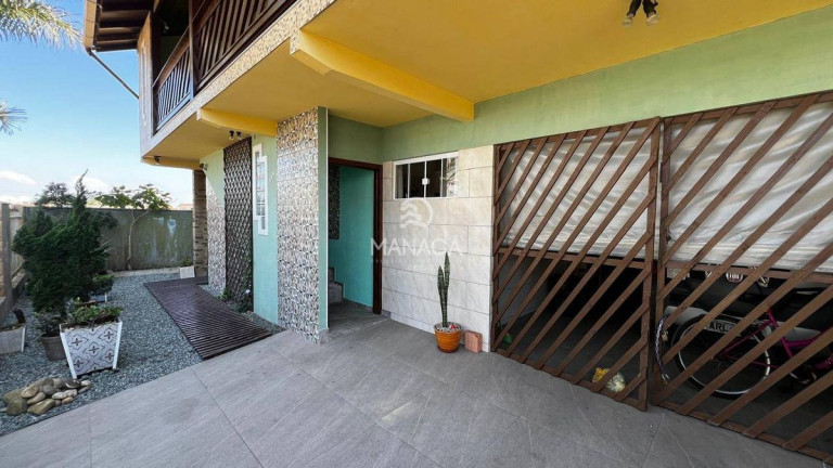Imagem Sobrado com 7 Quartos à Venda, 300 m² em São Cristóvão - Barra Velha Imagem Sobrado com 7 Quartos à Venda, 300 m² em São Cristóvão - Barra Velha