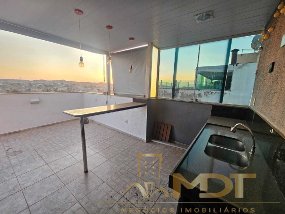 Imóvel com 2 Quartos à Venda, 96 m² em Parque Xangri-lá - Contagem