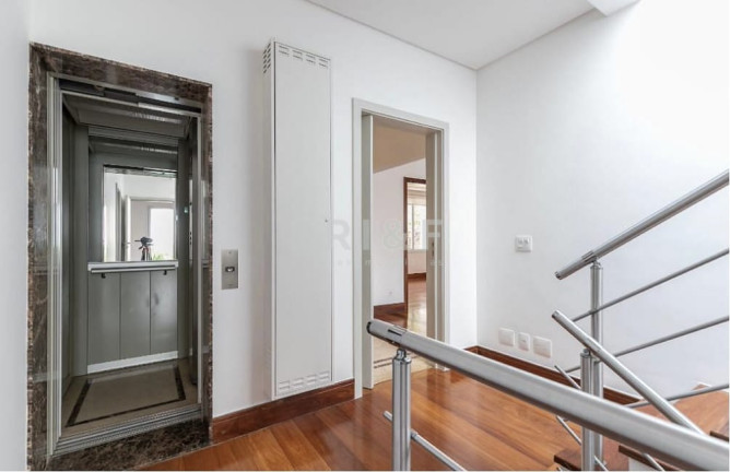 Imagem Sobrado com 4 Quartos à Venda, 958 m² em Jardim Petrópolis - São Paulo Imagem Sobrado com 4 Quartos à Venda, 958 m² em Jardim Petrópolis - São Paulo