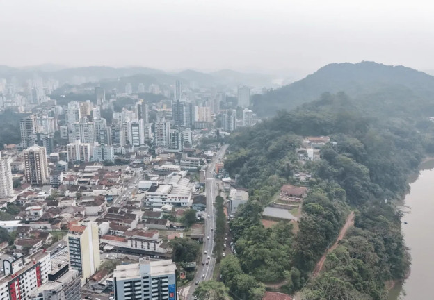 Imagem Terreno à Venda, 1.402 m² em Victor Konder - Blumenau