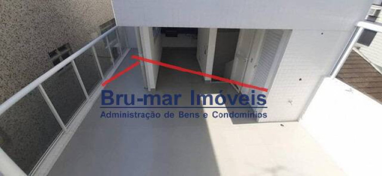 Imagem Casa com 3 Quartos à Venda, 210 m² em Campo Grande - Santos Imagem Casa com 3 Quartos à Venda, 210 m² em Campo Grande - Santos